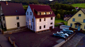 North Loop Rooms, Adenau